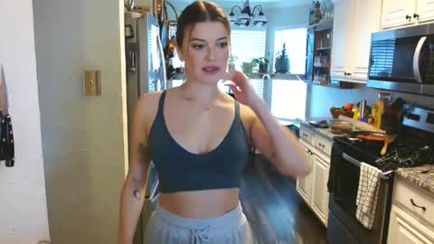 Snapshot of rileydepp chatting on 4, 3, 2025 riley depp online show from 4, 3, 2025