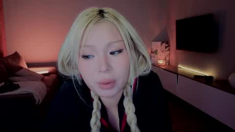 rileymee online show from 9, 4, 2026