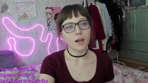 Snapshot of rileynymph chatting on 14, 5, 2026 My name is Riley Like my broadcast pls 3 online show from 14, 5, 2026