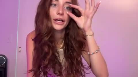 Snapshot of rileysmitheree chatting on 9, 8, 2026 Riley online show from 9, 8, 2026