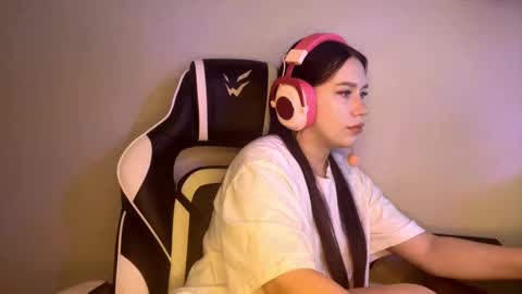 Emily online show from 2, 10, 2025
