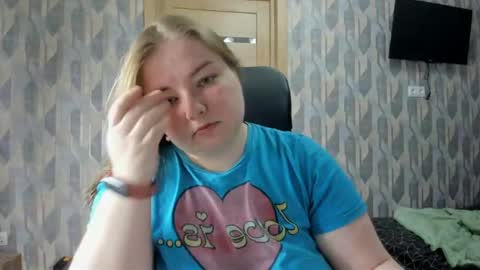 Snapshot of rina16 chatting on 12, 5, 2026 rina16 online show from 12, 5, 2026