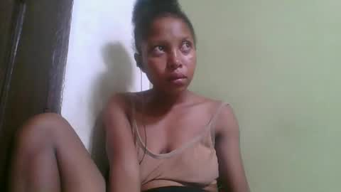 rinah654271 online show from 5, 3, 2026