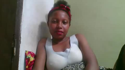 Snapshot of rinah654271 chatting on 21, 4, 2026 rinah654271 online show from 21, 4, 2026
