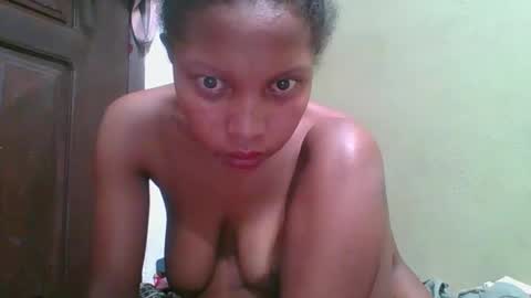 Snapshot of rinah654271 chatting on 17, 5, 2026 rinah654271 online show from 17, 5, 2026
