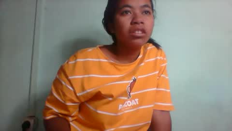 Snapshot of rinah856024 chatting on 9, 9, 2025 rinah856024 online show from 9, 9, 2025