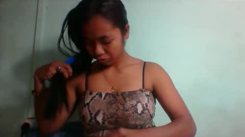 Snapshot of rinah856024 chatting on 11, 9, 2025 rinah856024 online show from 11, 9, 2025