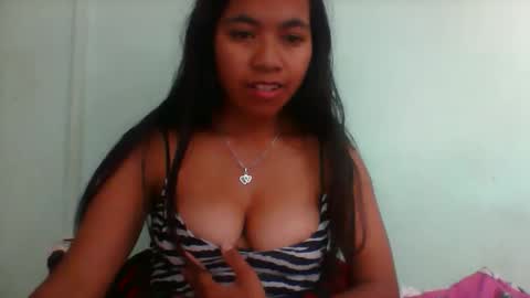 Snapshot of rinah856024 chatting on 20, 9, 2025 rinah856024 online show from 20, 9, 2025