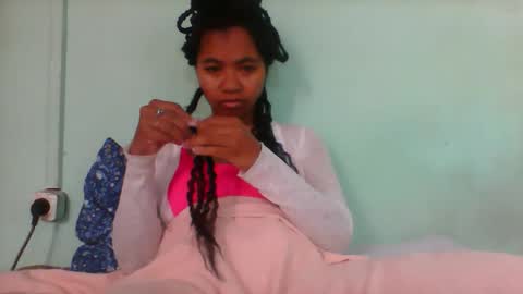 Snapshot of rinah856024 chatting on 11, 10, 2025 rinah856024 online show from 11, 10, 2025