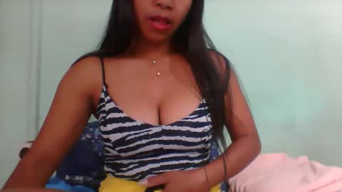 Snapshot of rinah856024 chatting on 10, 11, 2025 rinah856024 online show from 10, 11, 2025