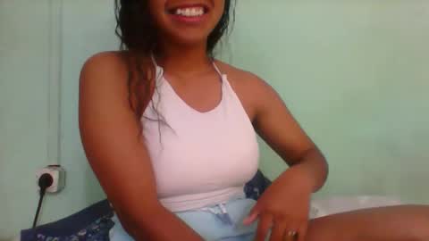 Snapshot of rinah856024 chatting on 21, 12, 2025 rinah856024 online show from 21, 12, 2025