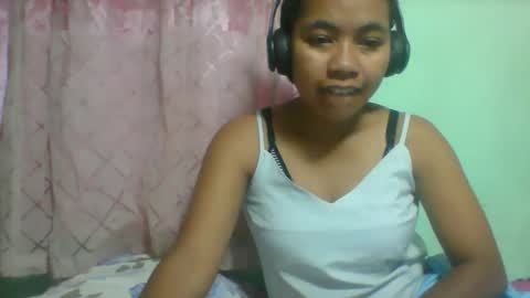 Snapshot of rinah856024 chatting on 5, 2, 2026 rinah856024 online show from 5, 2, 2026