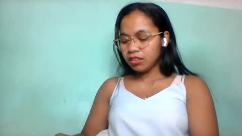Snapshot of rinah856024 chatting on 5, 6, 2026 rinah856024 online show from 5, 6, 2026