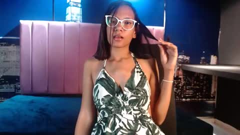 Snapshot of risy_rose chatting on 6, 2, 2025 risy_rose online show from 6, 2, 2025