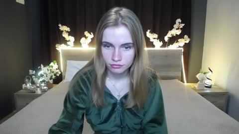 Snapshot of ritakiskis chatting on 17, 4, 2026 ritakiskis online show from 17, 4, 2026