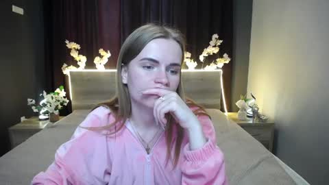 Snapshot of ritakiskis chatting on 21, 4, 2026 ritakiskis online show from 21, 4, 2026