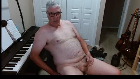 Snapshot of rjdew1130 chatting on 8, 7, 2026 rjdew1130 online show from 8, 7, 2026