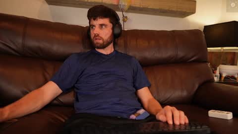 Ryan aka KeylimeRy online show from 15, 9, 2025