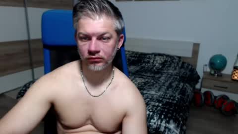 Snapshot of robbyshawz chatting on 3, 5, 2026 robbyshawz online show from 3, 5, 2026