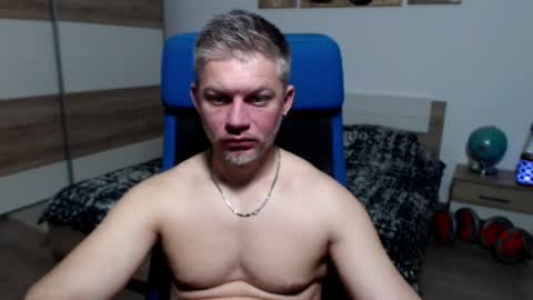 Snapshot of robbyshawz chatting on 5, 5, 2026 robbyshawz online show from 5, 5, 2026