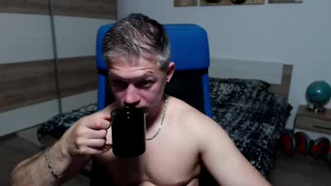 Snapshot of robbyshawz chatting on 10, 5, 2026 robbyshawz online show from 10, 5, 2026
