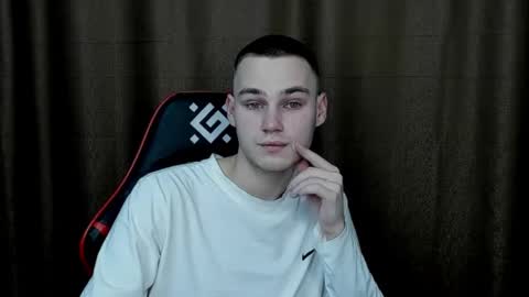 robert10211 online show from 29, 12, 2024