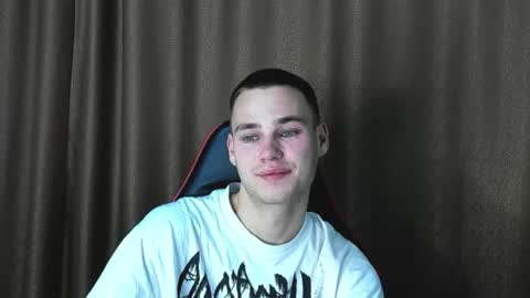 robert10211 online show from 29, 9, 2025