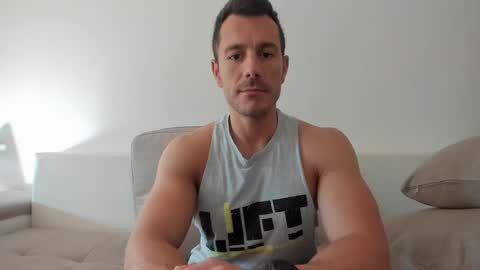 roberto4ever online show from 5, 6, 2026