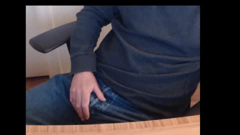 Snapshot of robidan6923 chatting on 19, 2, 2025 robidan6923 online show from 19, 2, 2025