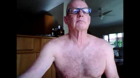 Snapshot of robo0000 chatting on 4, 5, 2026 robo0000 online show from 4, 5, 2026