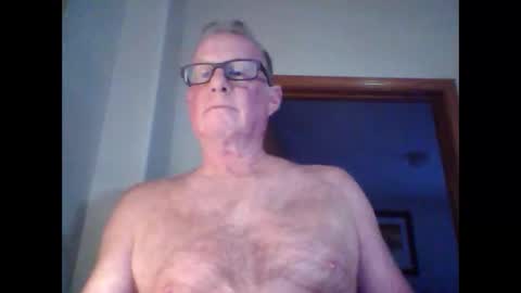 Snapshot of robo0000 chatting on 15, 5, 2026 robo0000 online show from 15, 5, 2026