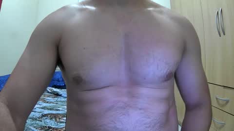 Snapshot of robson1022 chatting on 6, 1, 2026 robson1022 online show from 6, 1, 2026