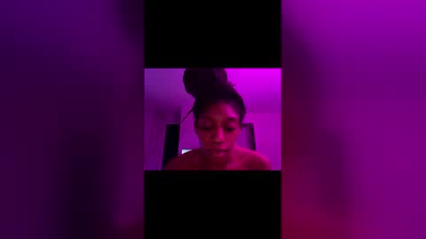 robynthegoddess online show from 25, 3, 2026