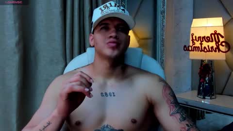 rocco_santos online show from 16, 11, 2025