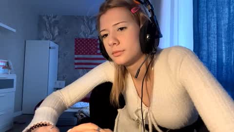 Anny online show from 27, 2, 2026