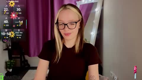 Snapshot of rockett_bunny chatting on 23, 5, 2026 Rockett online show from 23, 5, 2026
