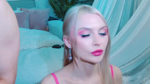 Lina and Den online show from 2, 4, 2026