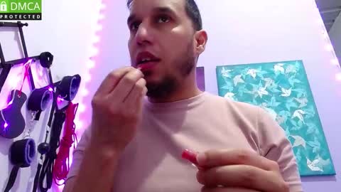 Snapshot of rodthiago chatting on 13, 9, 2025 Thiago independent model online show from 13, 9, 2025