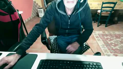 Snapshot of rodyuno chatting on 20, 11, 2025 rodyuno online show from 20, 11, 2025