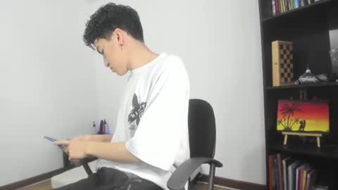 Snapshot of rofflust chatting on 17, 2, 2026 Roff Lust online show from 17, 2, 2026