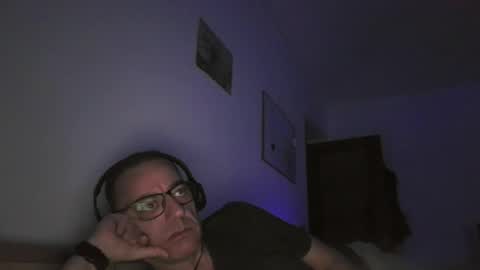 rogerrabbit2023 online show from 18, 9, 2025