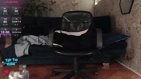 Snapshot of rogert_xx chatting on 8, 2, 2025 Rogert online show from 8, 2, 2025