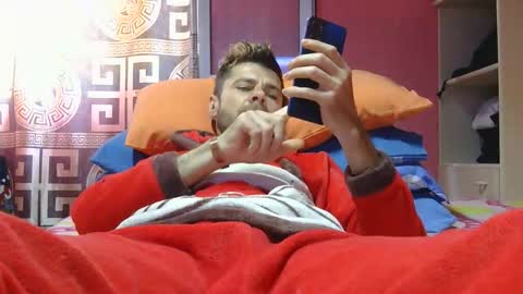 Banderas online show from 24, 3, 2026