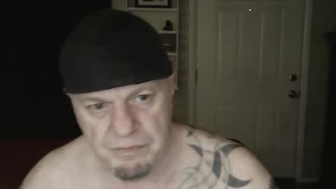 roinaz online show from 4, 1, 2025