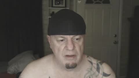 roinaz online show from 15, 1, 2025