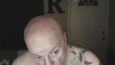 Snapshot of roinaz chatting on 12, 4, 2026 roinaz online show from 12, 4, 2026