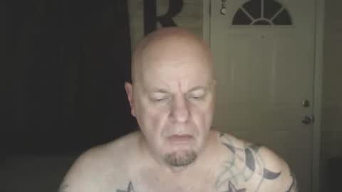 Snapshot of roinaz chatting on 22, 4, 2026 roinaz online show from 22, 4, 2026