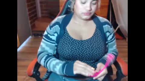 Snapshot of rokyhilary chatting on 26, 4, 2026 jesabel online show from 26, 4, 2026