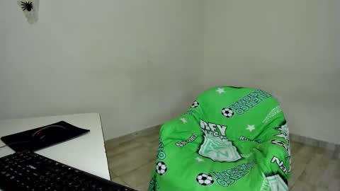 rolling_05 online show from 15, 12, 2025