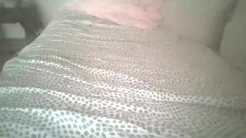 Snapshot of rollinghard90 chatting on 3, 2, 2026 rollinghard90 online show from 3, 2, 2026